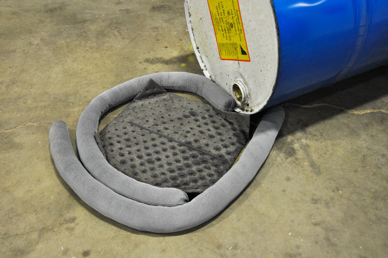 20 Galllon Universal Spill Kit with contents and Screw on Top Bucket