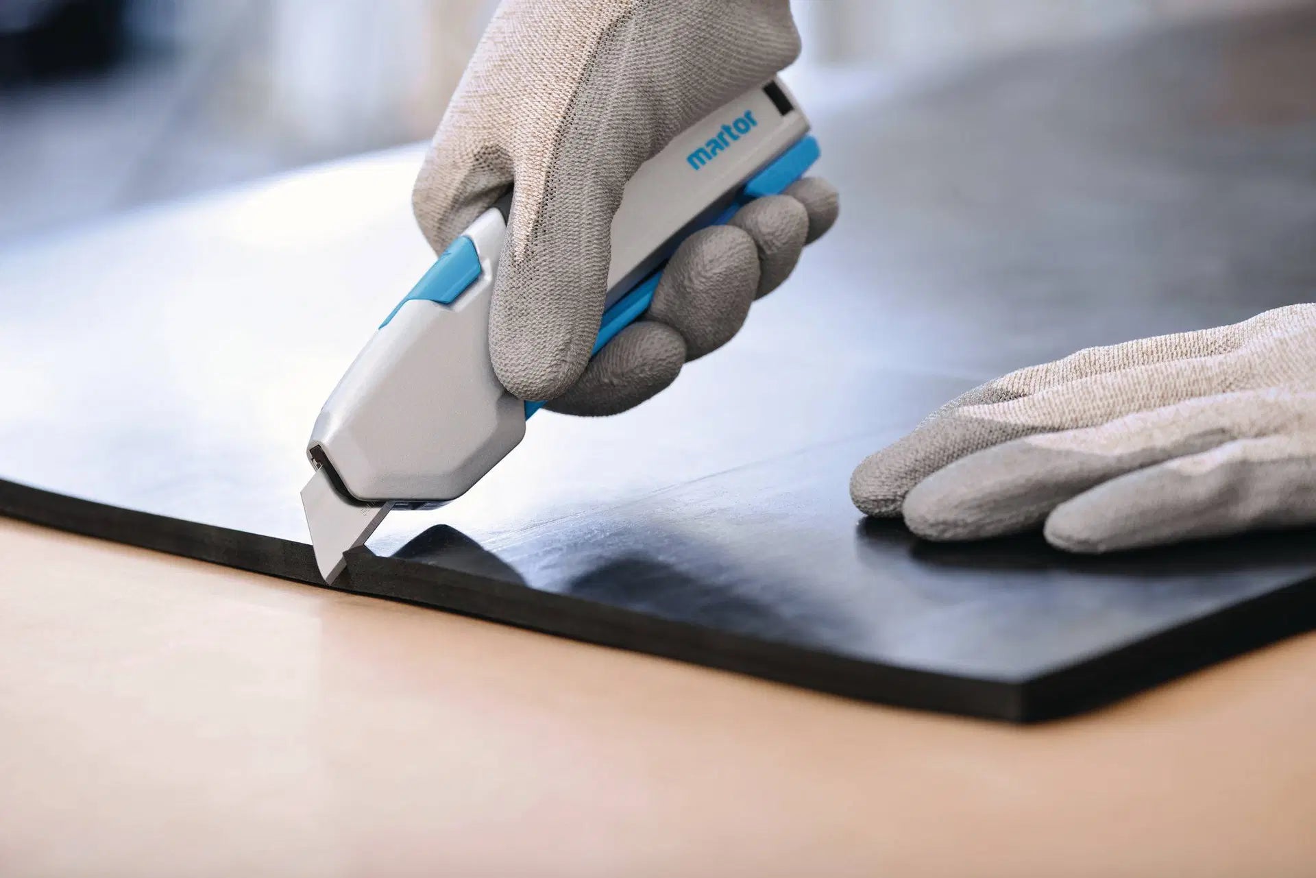 Safety Knife, Fully retractable, Secupro