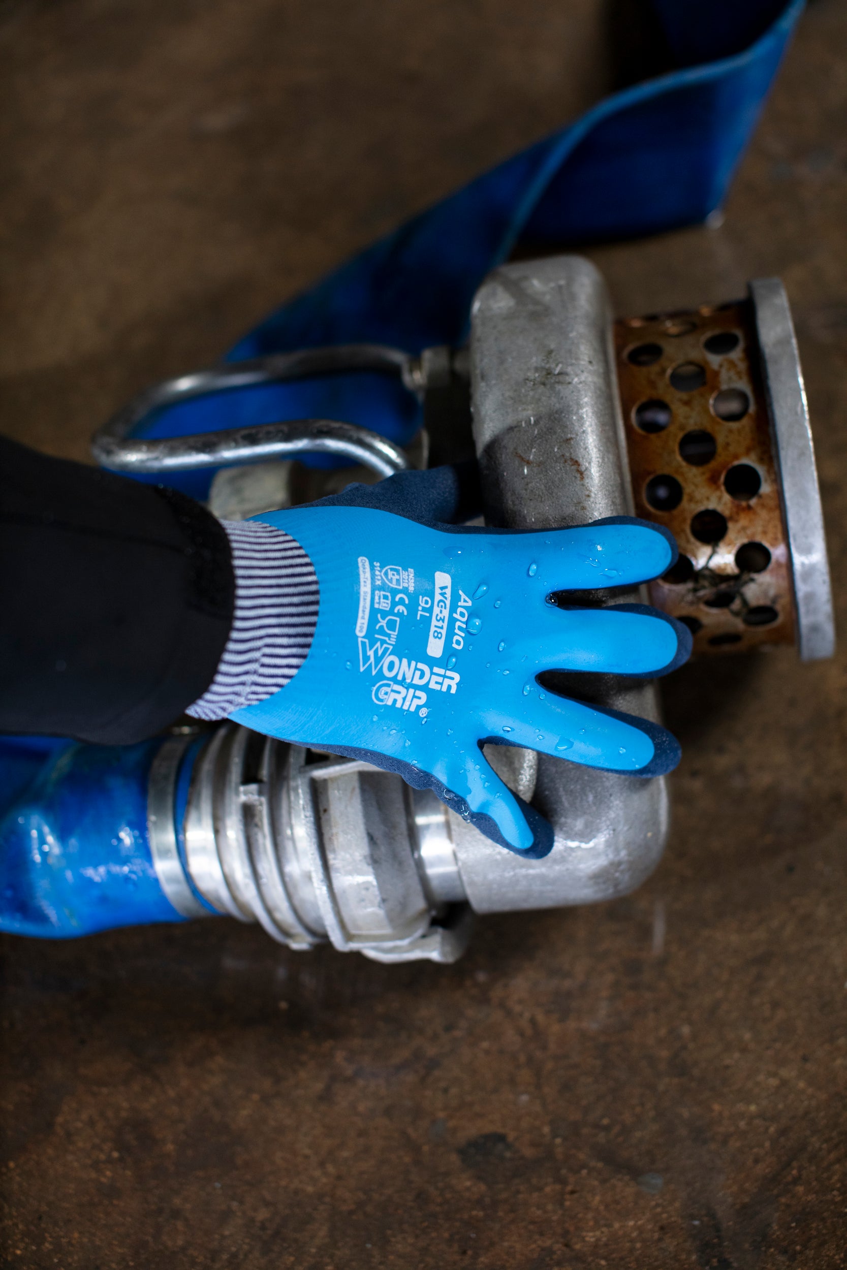 H2O Proof Nylon Glove